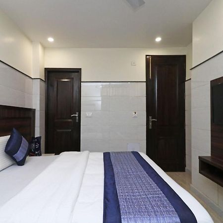 ניו דלהי Hotel Usa מראה חיצוני תמונה