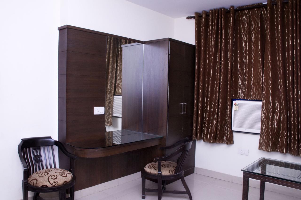 ניו דלהי Hotel Usa מראה חיצוני תמונה